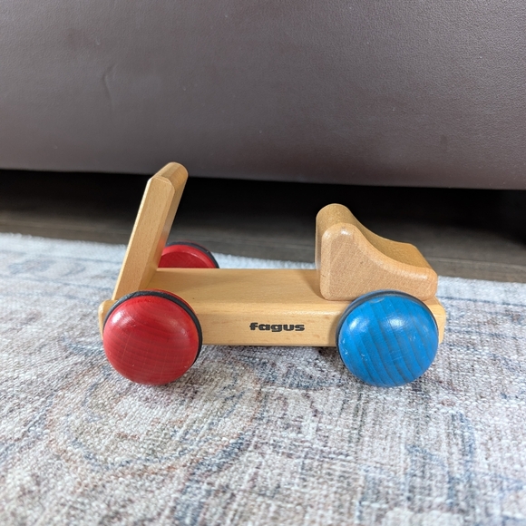 Fagus Mini Car Transporter - Picture 2 of 2